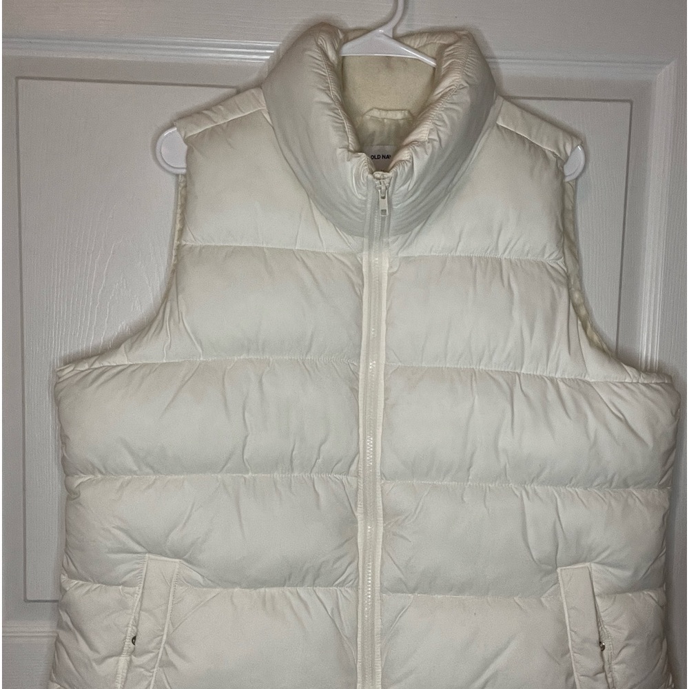White Puffer Vest